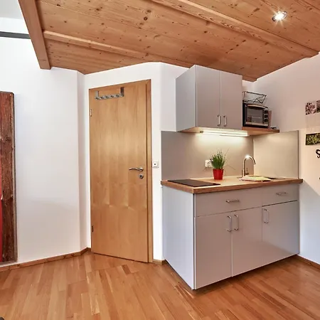 Apartment Laemmerhofer Burgberg (Bavaria)